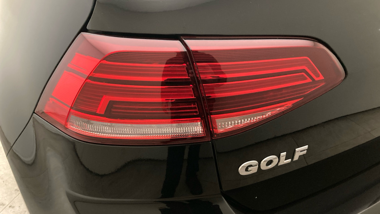 Volkswagen Golf 1.0 TSI 110 SE [Nav] 5dr DSG Petrol Hatchback